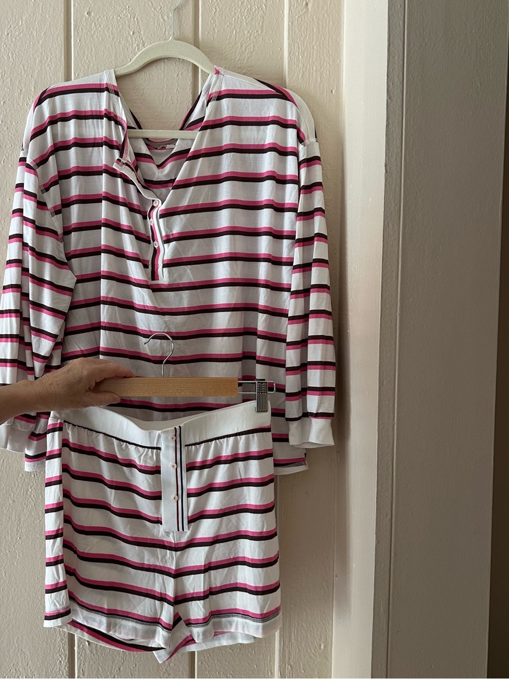 EXCELLENT LYREBIRD ANTHROPOLOGIE 2 piece PAJAMAS LOUNGE TOP/SHORTS M